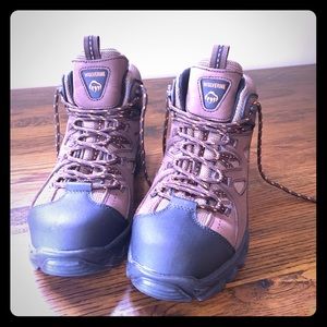 Brand new Wolverine steel-toe men’s boots size 10